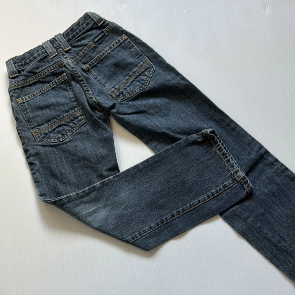 Wrangler 100% cotton, 5 pockets jeans.  Boys size 10 slim